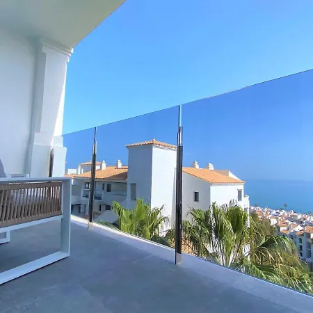 Prestigious With Seaview In * Manilva